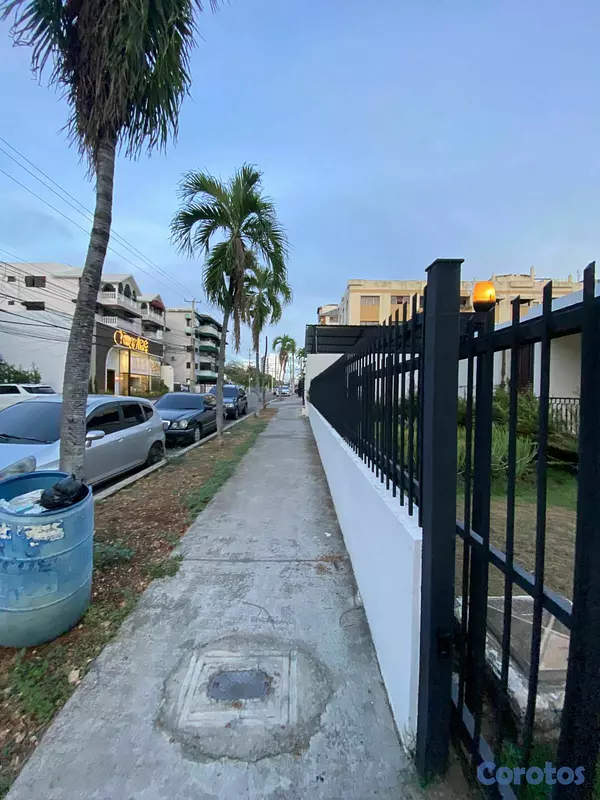 casas - Solar con casa en venta en Serralles-para desarrol 6