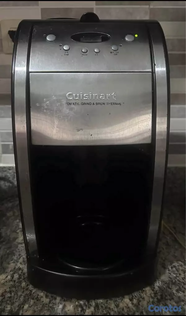 electrodomesticos - COMBO CUISINART 
CAFETERA Y LICUADORA USADOS  ORIGINALES  2