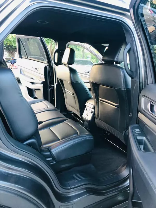jeepetas y camionetas - FORD EXPLORER XLT 4WD 2019 9