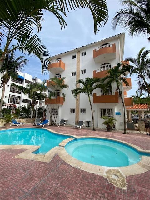 apartamentos - Venta de apartamento de 1 habitación en 3ra línea de playa Juan Dolio 0