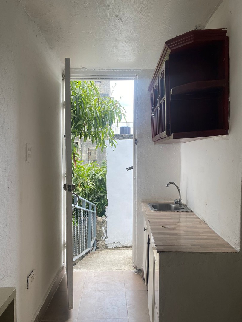 apartamentos - Alquiler Estudio Sin Amueblar Ubicado en la Zona Colonial, Santo Domingo