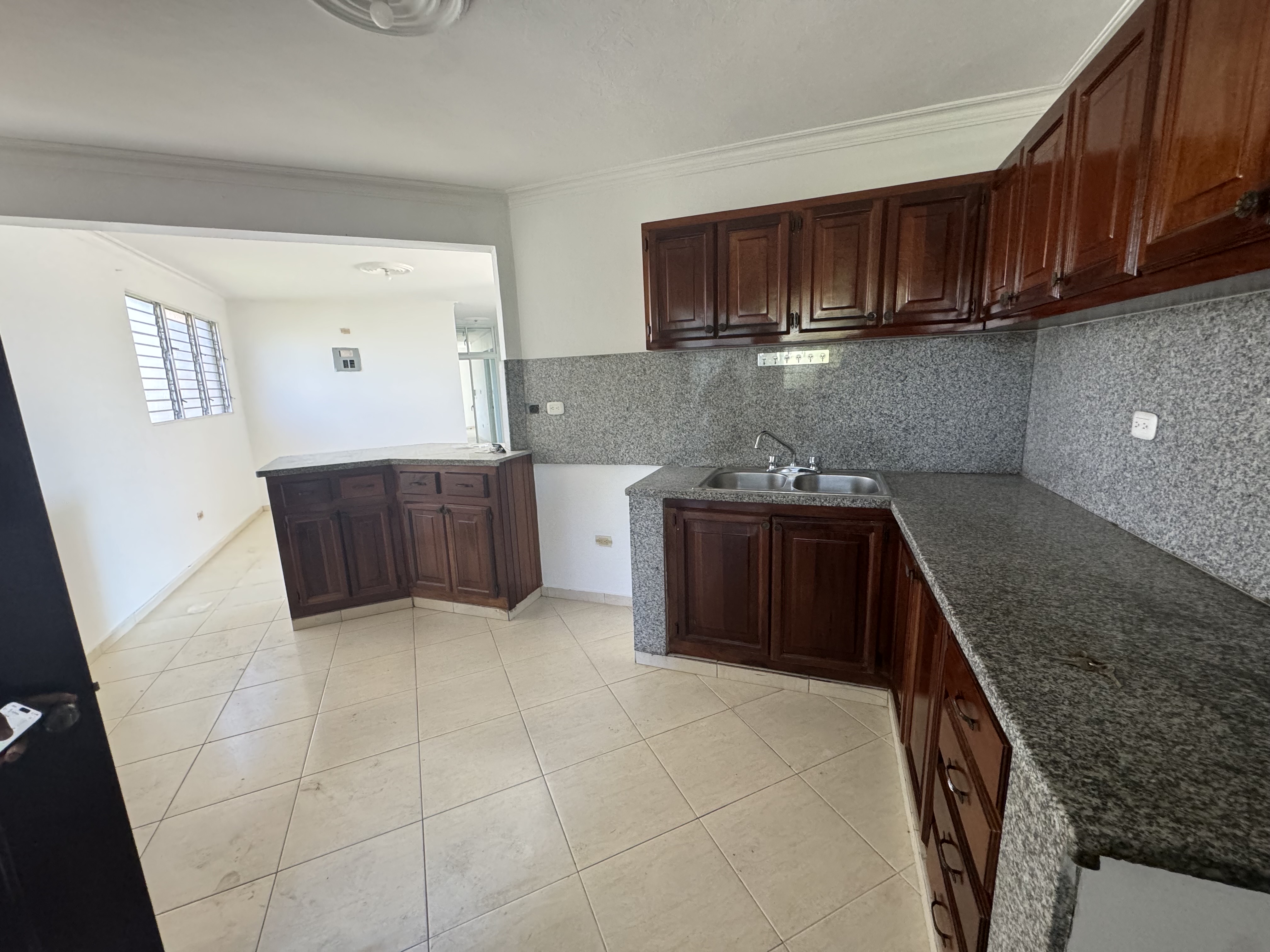 apartamentos - alquilo en el embrujo 3 4 nivel  2