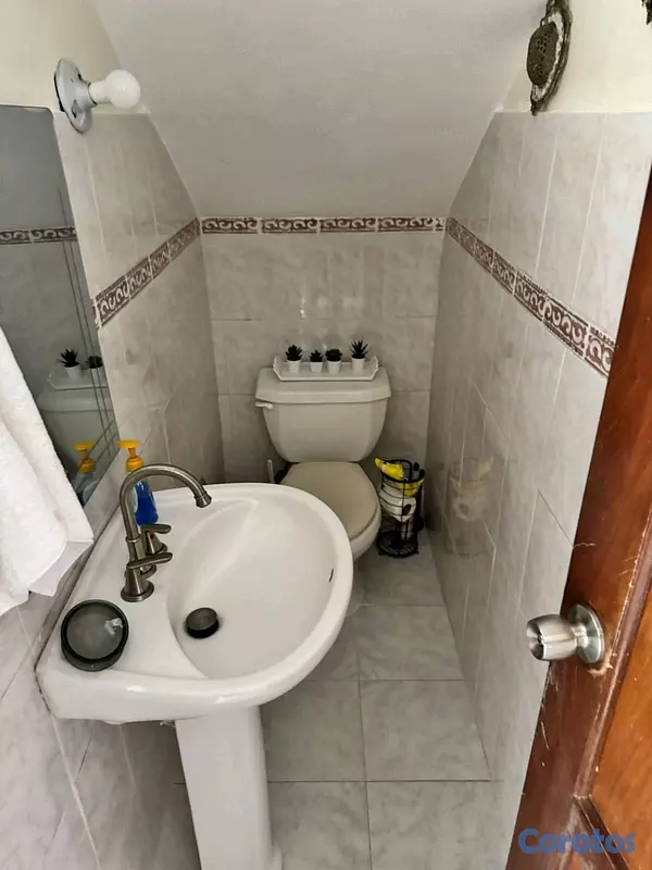 casas - Vendo Casa en Colinas del Seminario  5