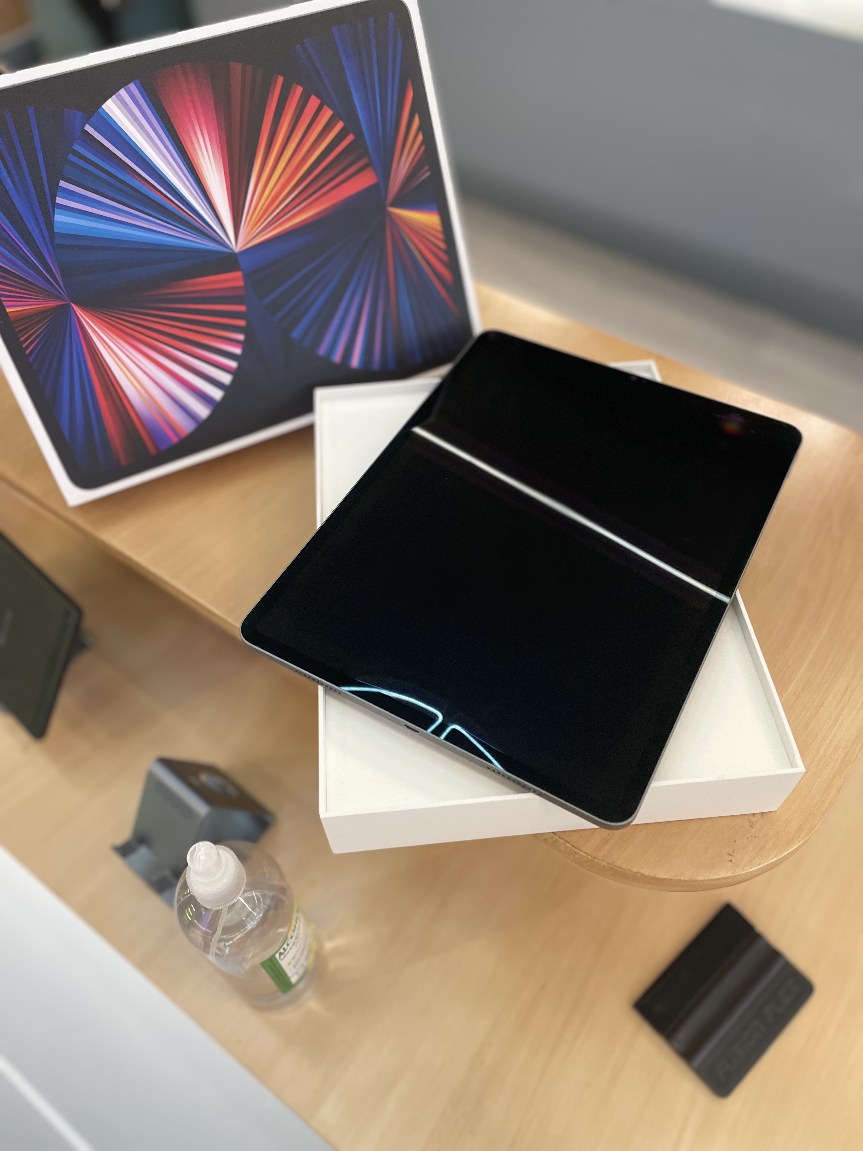 celulares y tabletas - IPAD PRO WI-FI (13” PULGADA) 5th GENERACIÓN 128GB 3