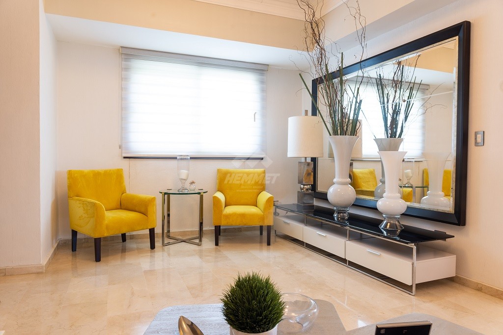 apartamentos - APARTAMENTO CON ASCENSOR 286MTS2 LA TRINITARIA SANTIAGO