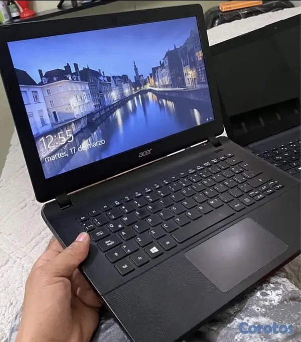 computadoras y laptops - Laptop Acer  2