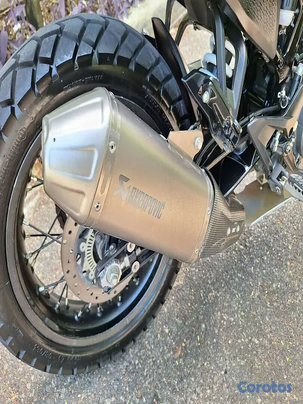 motores y pasolas - Como Nueva - KTM 390 Adventure + Accesorios Sport 9