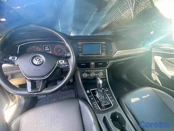 carros - VOLKSWAGEN JETTA 2020 2