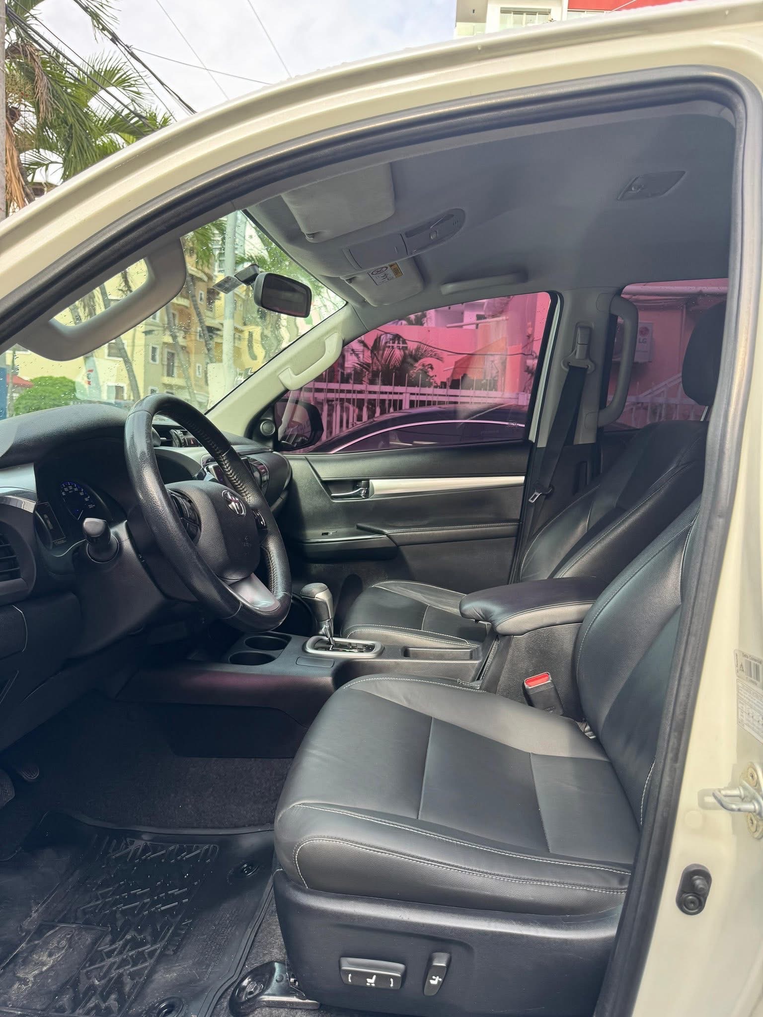 jeepetas y camionetas - Toyota Hilux SRV 2018 4x4 6