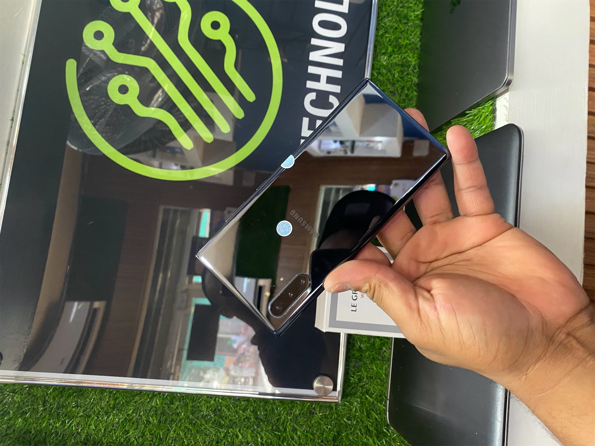 celulares y tabletas - samsung note 10+ 1