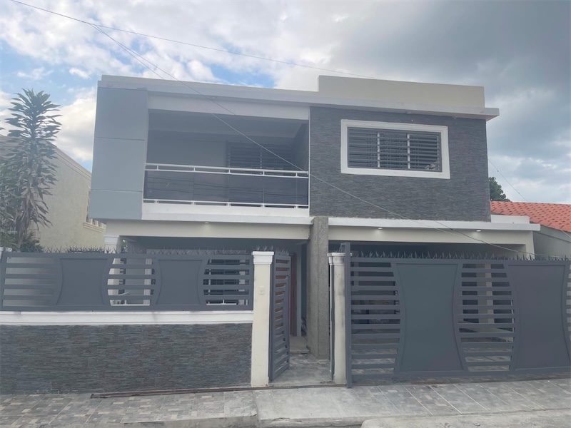 casas - Venta de casa en la autopista de san Isidro Prado Oriental 