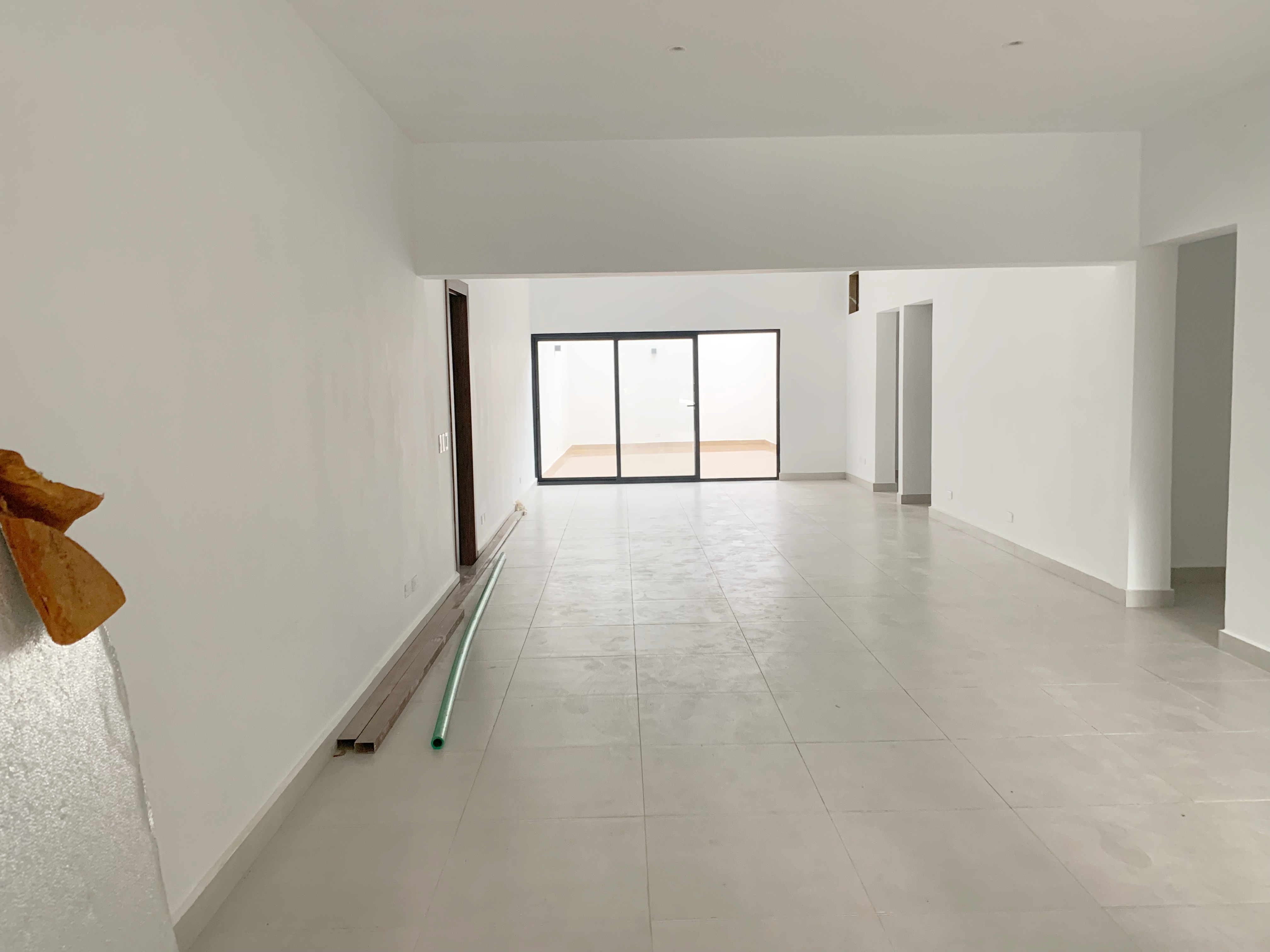 oficinas y locales comerciales - Local en primer nivel  7