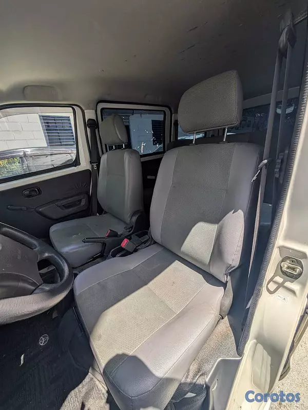 jeepetas y camionetas - TOYOTA TOWN ACE 2020 7