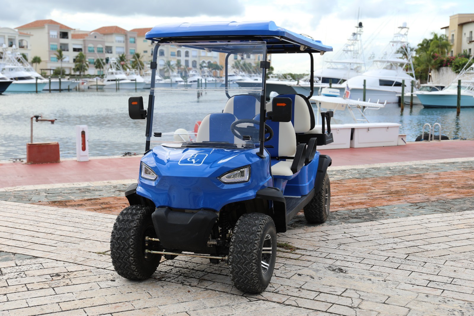 vehiculos recreativos - Carros de golf electricos con paneles solares y bateria de lithium Punta Cana