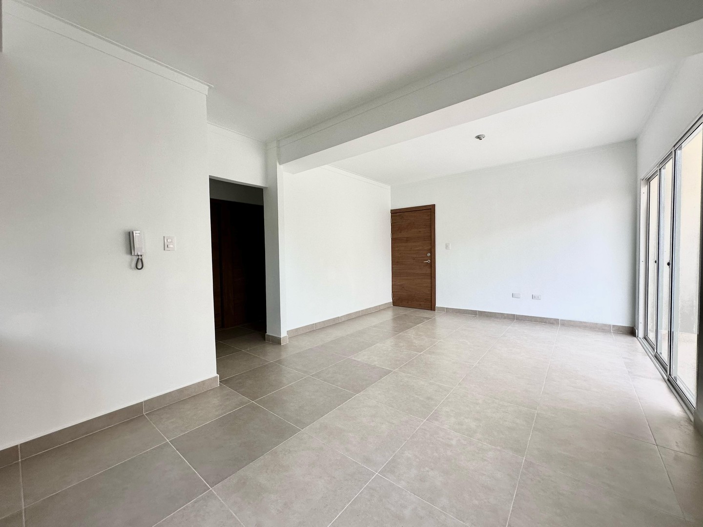 apartamentos - Apartamento en alquiler en Santo Domingo Oeste de 3 habitaciones con terraza 2