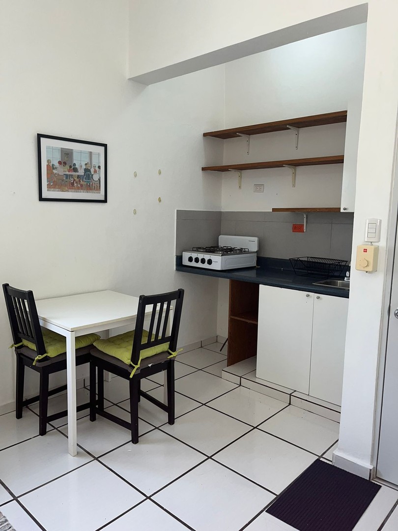 apartamentos - - ALQUILO APARTA ESTUDIO AMUEBLADO- GAZCUE- RD$22,000 8