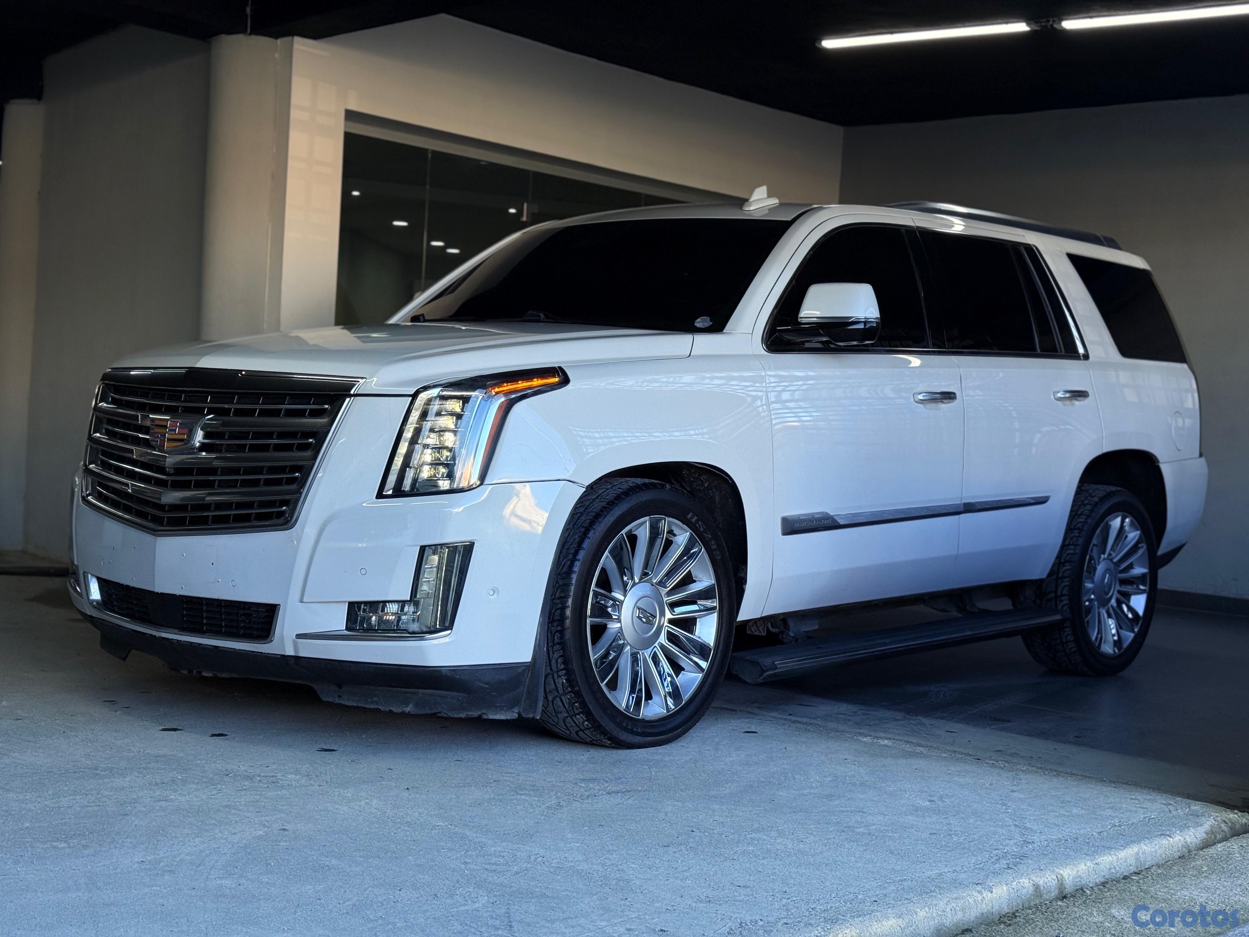 jeepetas y camionetas - Cadillac Escalade Platinum 2018 – 4x4  1