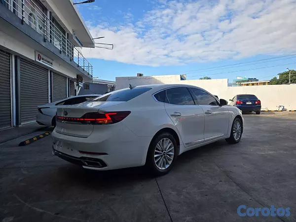 carros - KIA K7 2020 BLANCO 9