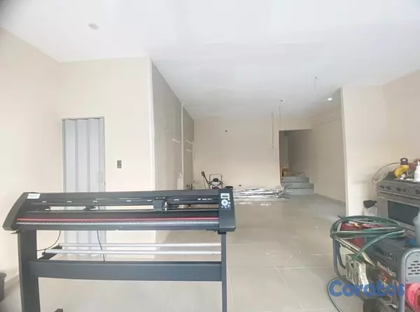 oficinas y locales comerciales - se alquila local  3