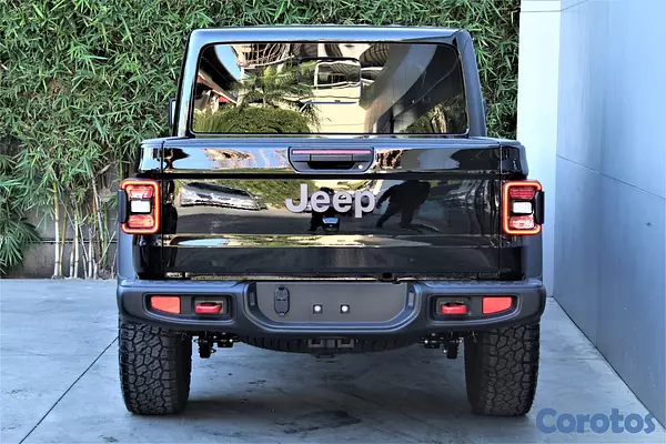 jeepetas y camionetas - Jeep Gladiator Rubicon 2024 4
