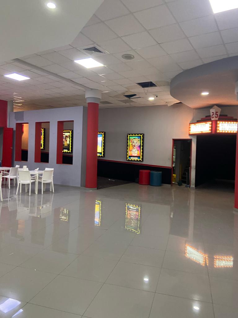 oficinas y locales comerciales - Local en Arroyo Hondo Viejo de 3423 metros  1