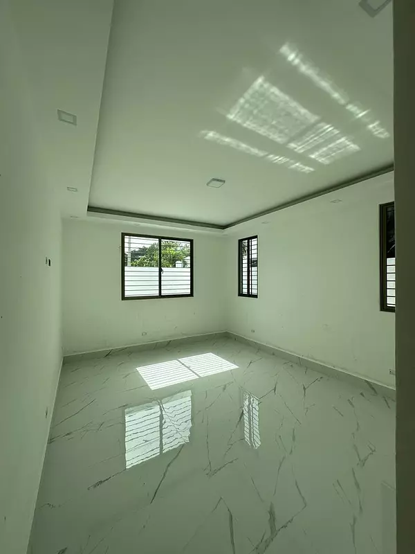 casas - Espectacular Casa en Proyecto Cerrado, Gurabo 4
