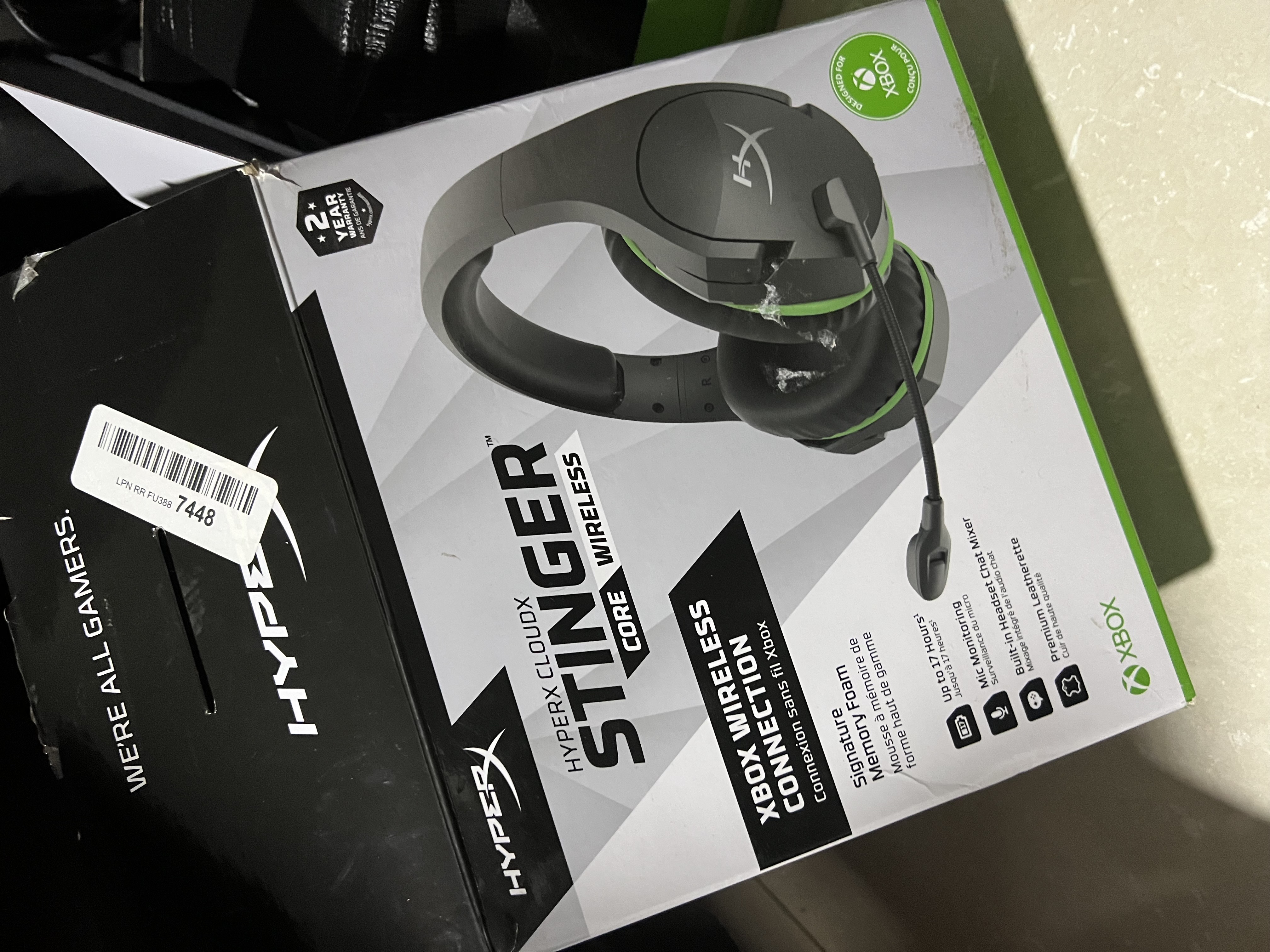 consolas y videojuegos - XBOX SERIES X COMO NUEVA CON TODOS SUS CABLES Y AUDÍFONO HYPERX 5