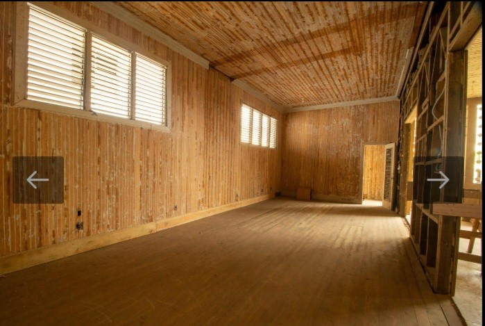 oficinas y locales comerciales - Se Vende y/o renta Casa Victoriana Para Uso Comercial  4