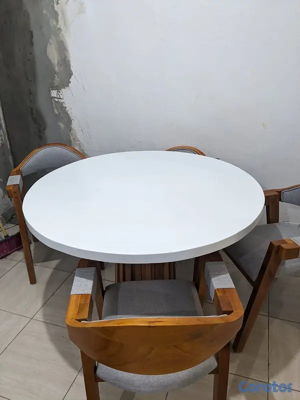 muebles y colchones - Mesa de sala cuatro sillas 2