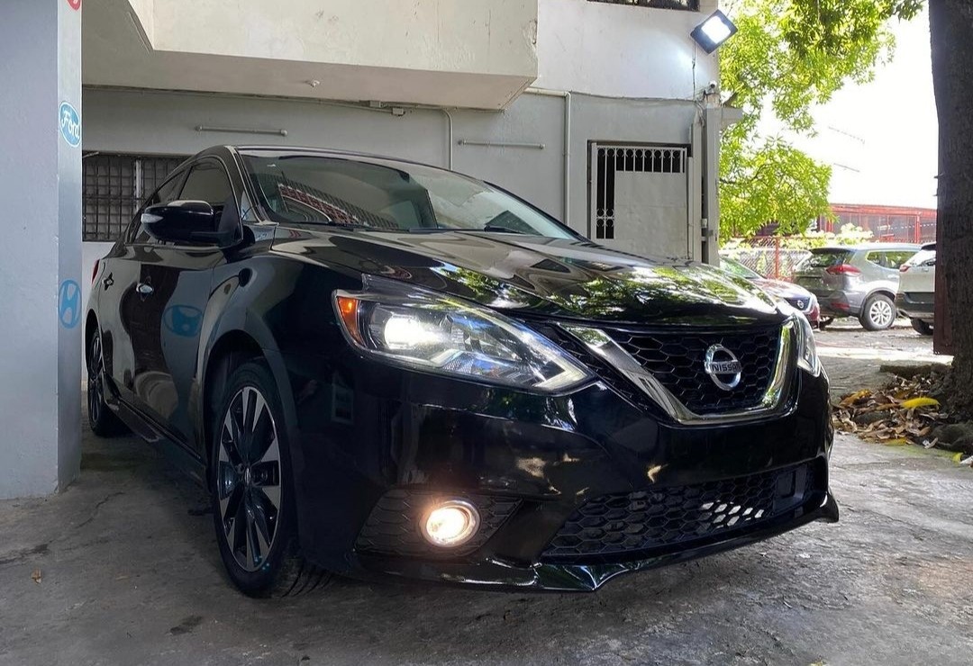 carros - 2019 Nissan Sentra SR  2