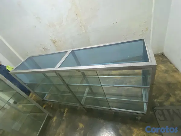 equipos profesionales - Vitrina Excihidora  4