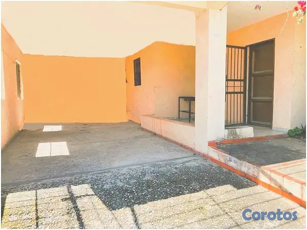 casas - VENDO CASA 2 NIV.,  3 APTOS + SOLAR ATRAS, 423 Mts 10