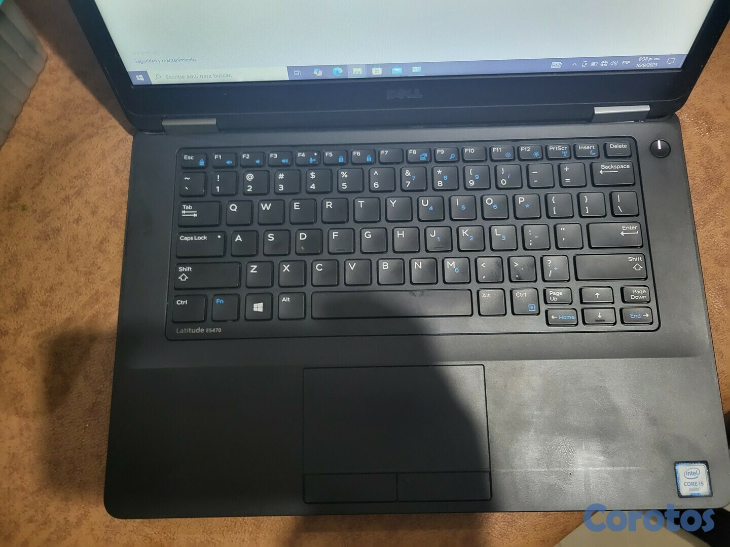 computadoras y laptops - Laptop dell latitude E5470 i5 6ta gen, 8 de RAM, 256 Gbty  4