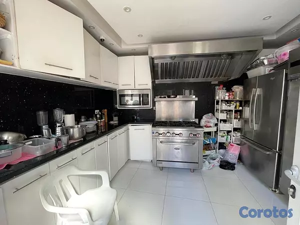 casas - Vendo casa moderna de 5 habitaciones en Respaldo Los 3 Ojos 15