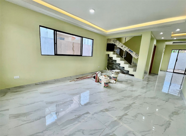 casas - Venta de casa en la autopista de san Isidro brisa oriental Santo Domingo este  2