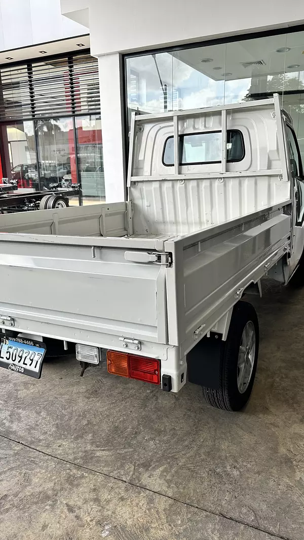 jeepetas y camionetas - Toyota lite-ace 2024 9