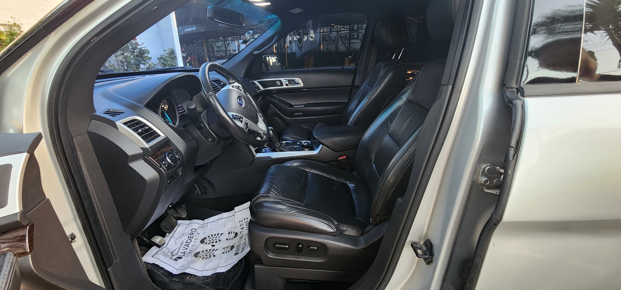 jeepetas y camionetas - Ford Explorer limited 2013 3