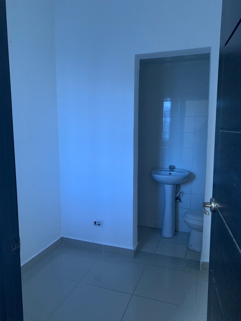 apartamentos - VENDO  Gran Oportunidad 🚨Independencia📍🚨 2