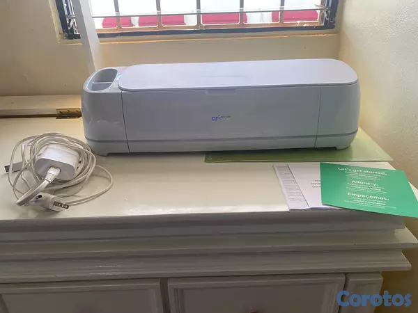 otros electronicos - Vendo Cricut Maker 3  2