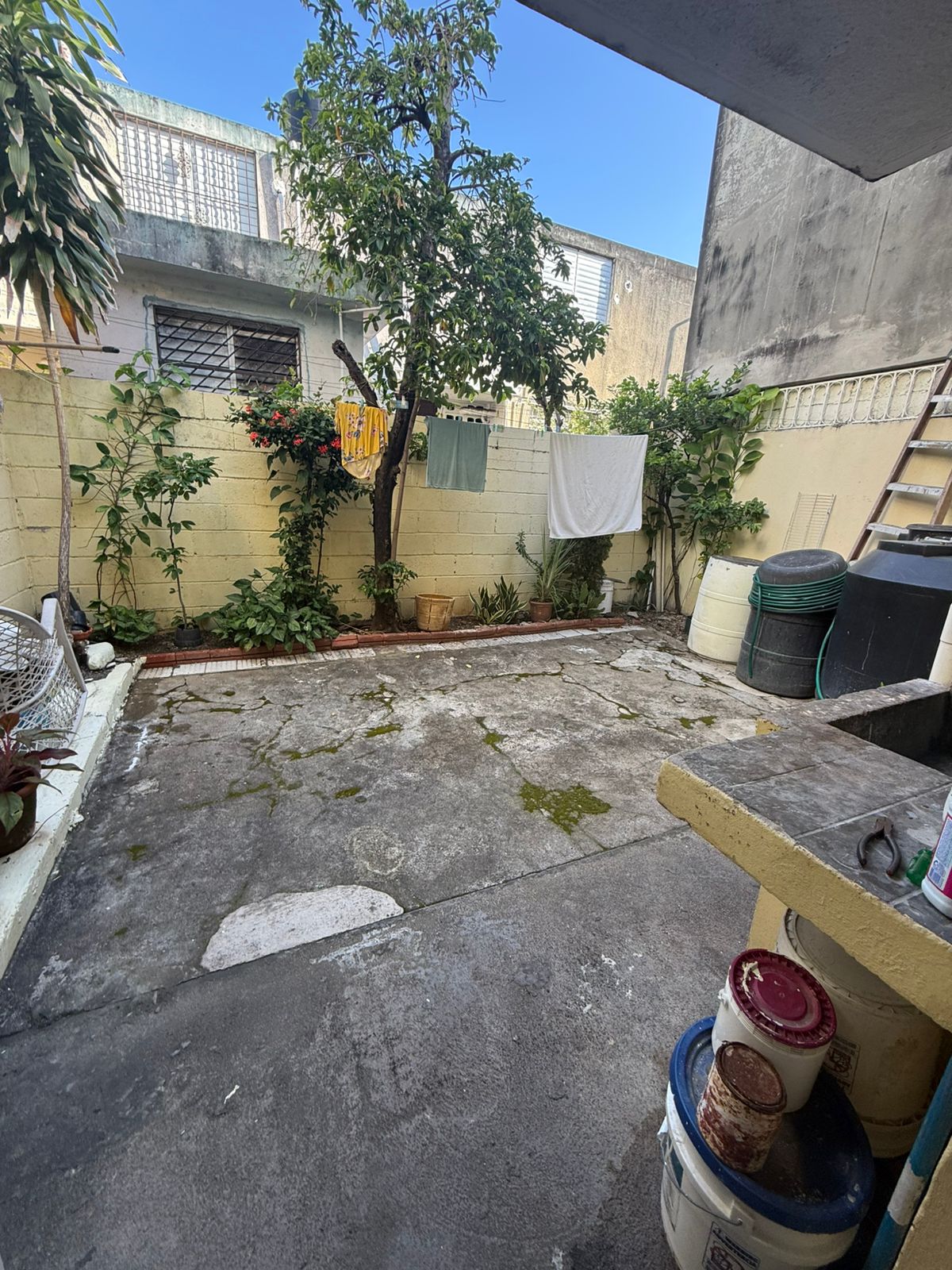 casas - Vendo Casa Duplex en la Independencia 6