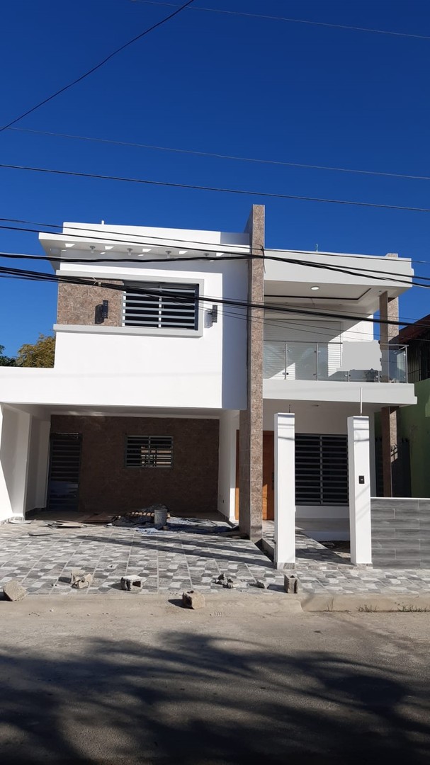 casas - Casa de dos niveles (M.J), Mirador del Este Charles San Isidro. VENDIDA 2