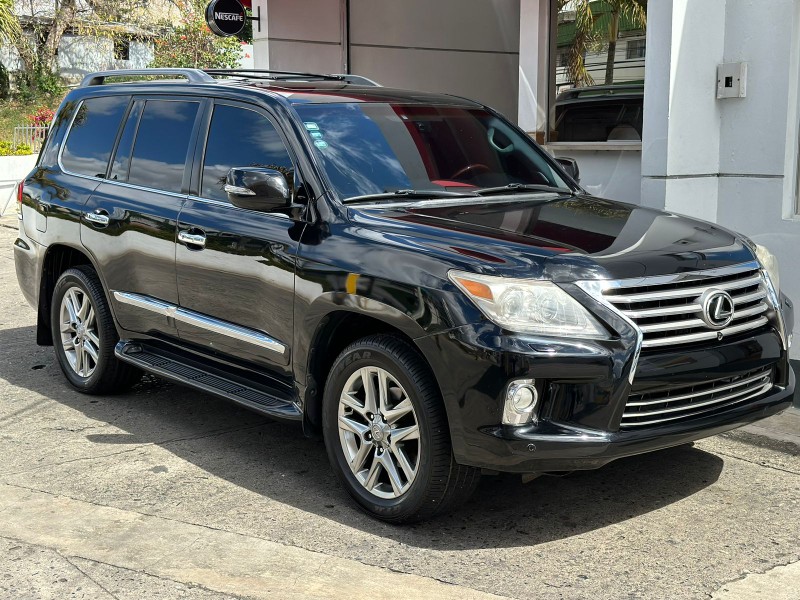 jeepetas y camionetas - Lexus lx570 2013