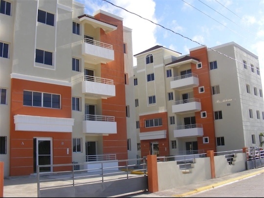 apartamentos - Evelin Martínez Real Estate vende apartamento económico en Gurabo Santiago 