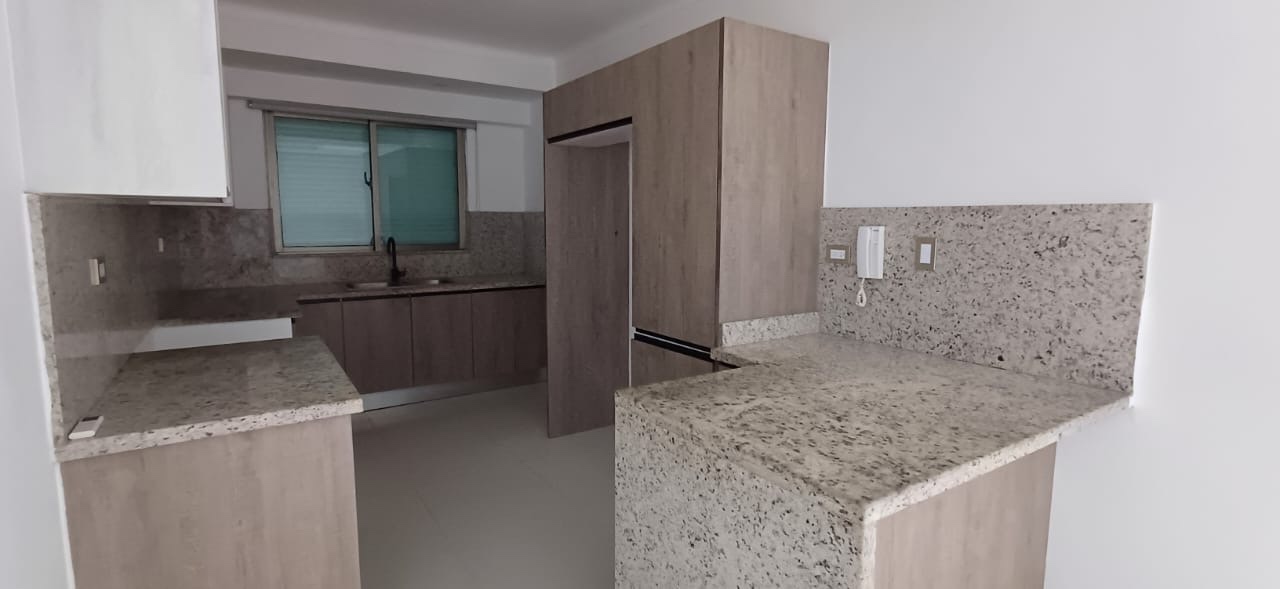 apartamentos - Se vende apartamento en el sector de Evaristo Morales  8