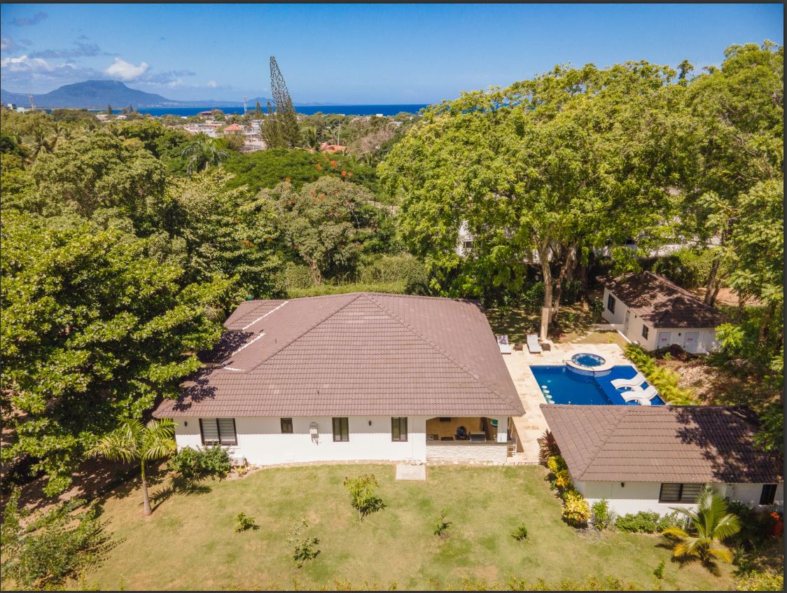 casas vacacionales y villas - Villa en Proyecto Exclusivo en Sosua Puerto Plata  4