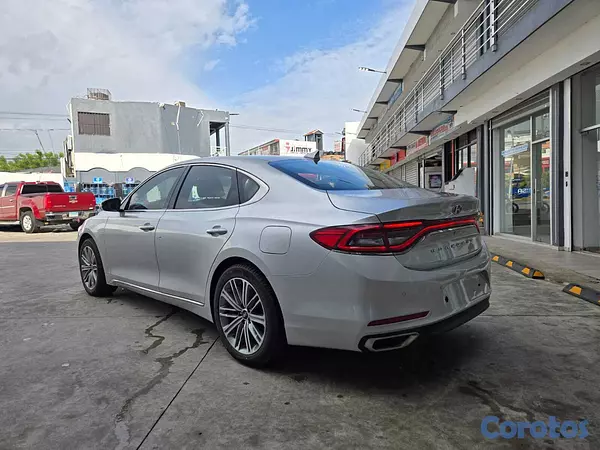 carros - HYUNDAI GRANDEUR 2018 GRIS 6