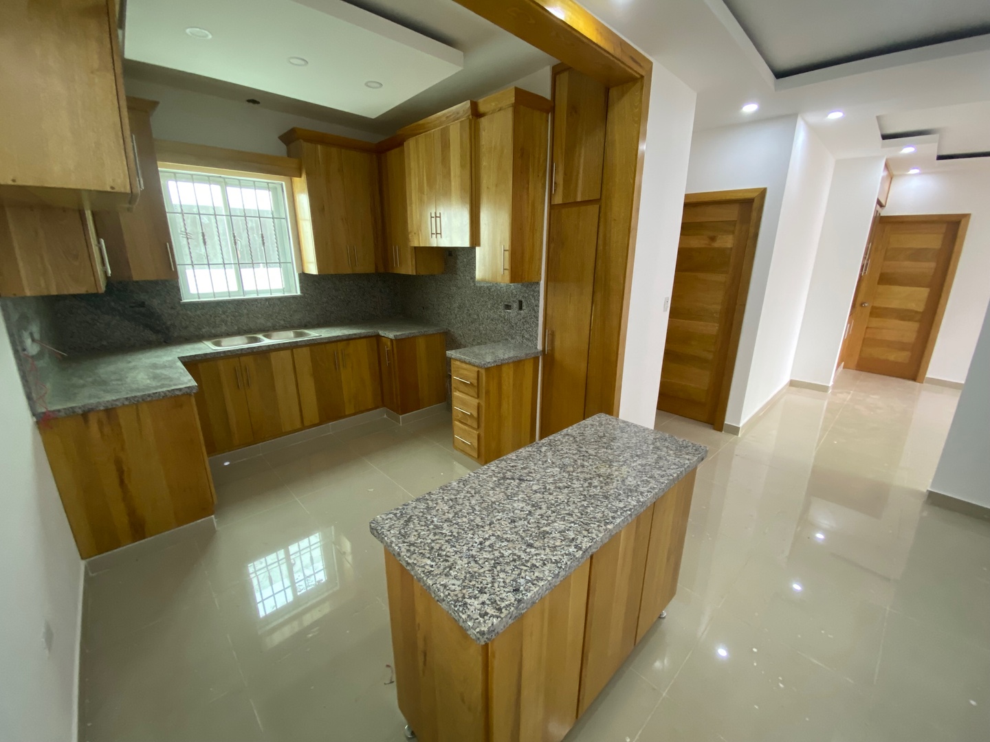 casas - PRECIOSA CASA EN VENTA LISTA PARA ENTREGA EN SANTIAGO DE LOS CABALLEROS  4