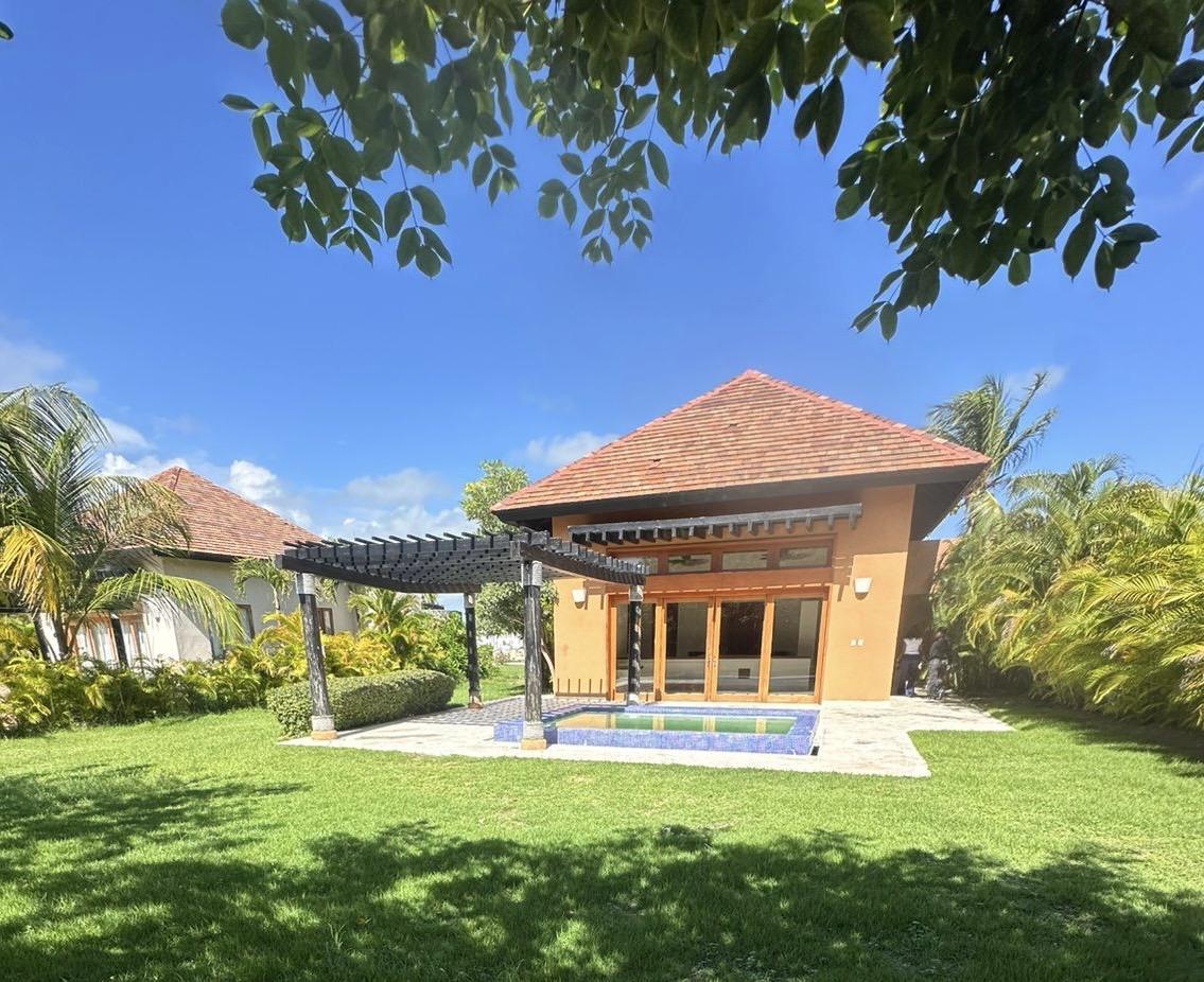 casas vacacionales y villas - ¡Villa Exclusiva en Green Village, Cap Cana! 🏡✨ 1