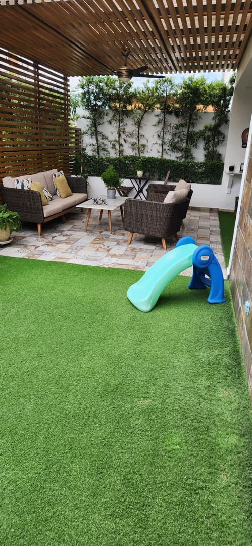 apartamentos - Apartamento 2do piso con terraza arroyo hondo viejo 
 1