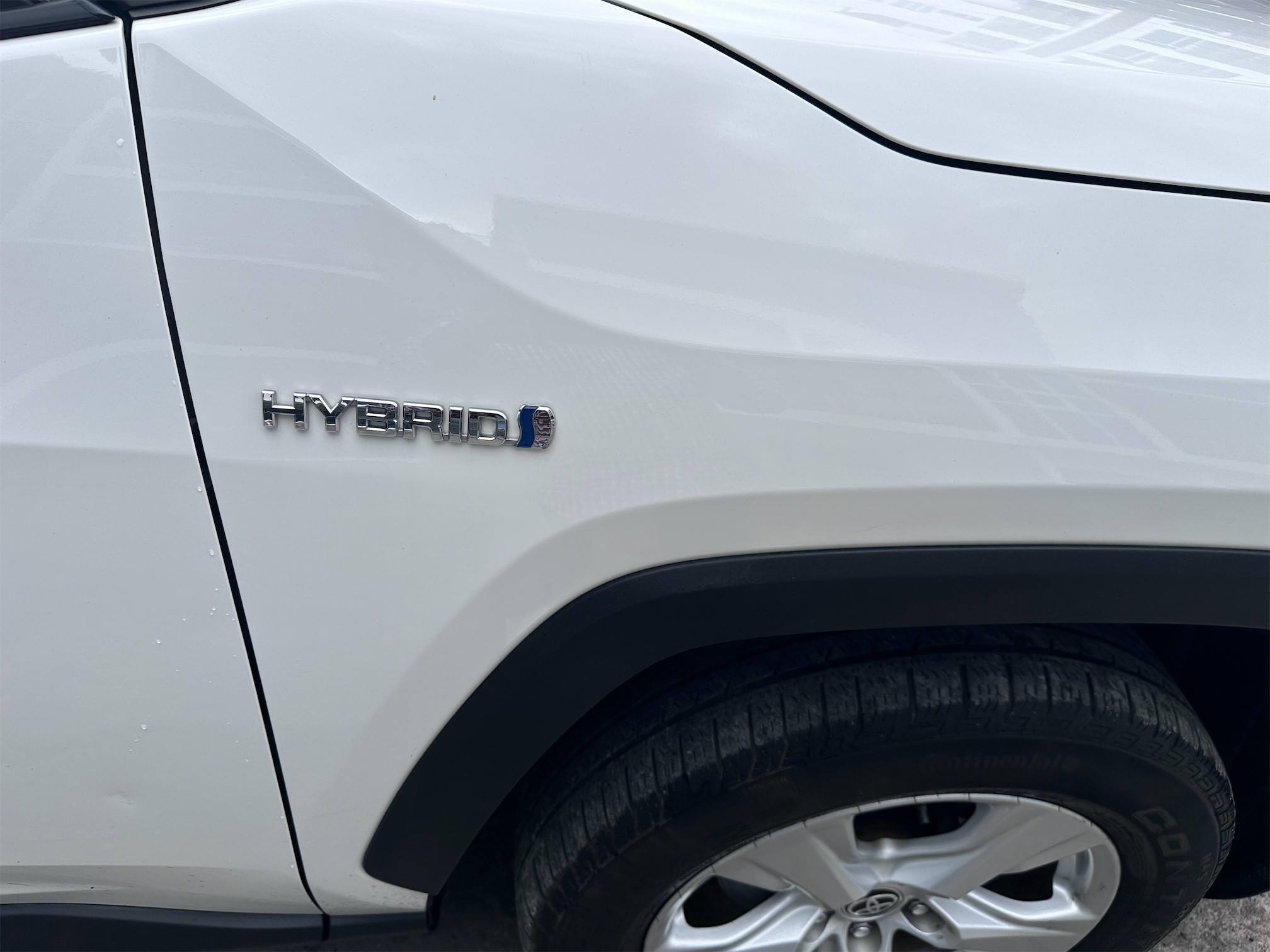 jeepetas y camionetas - Toyota RAV4 hibrida XLE 2020 4x4 full time 6